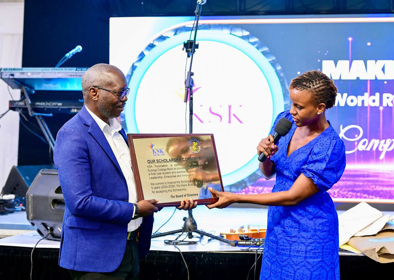 Award plaque presentation at the KSK Foundation event
