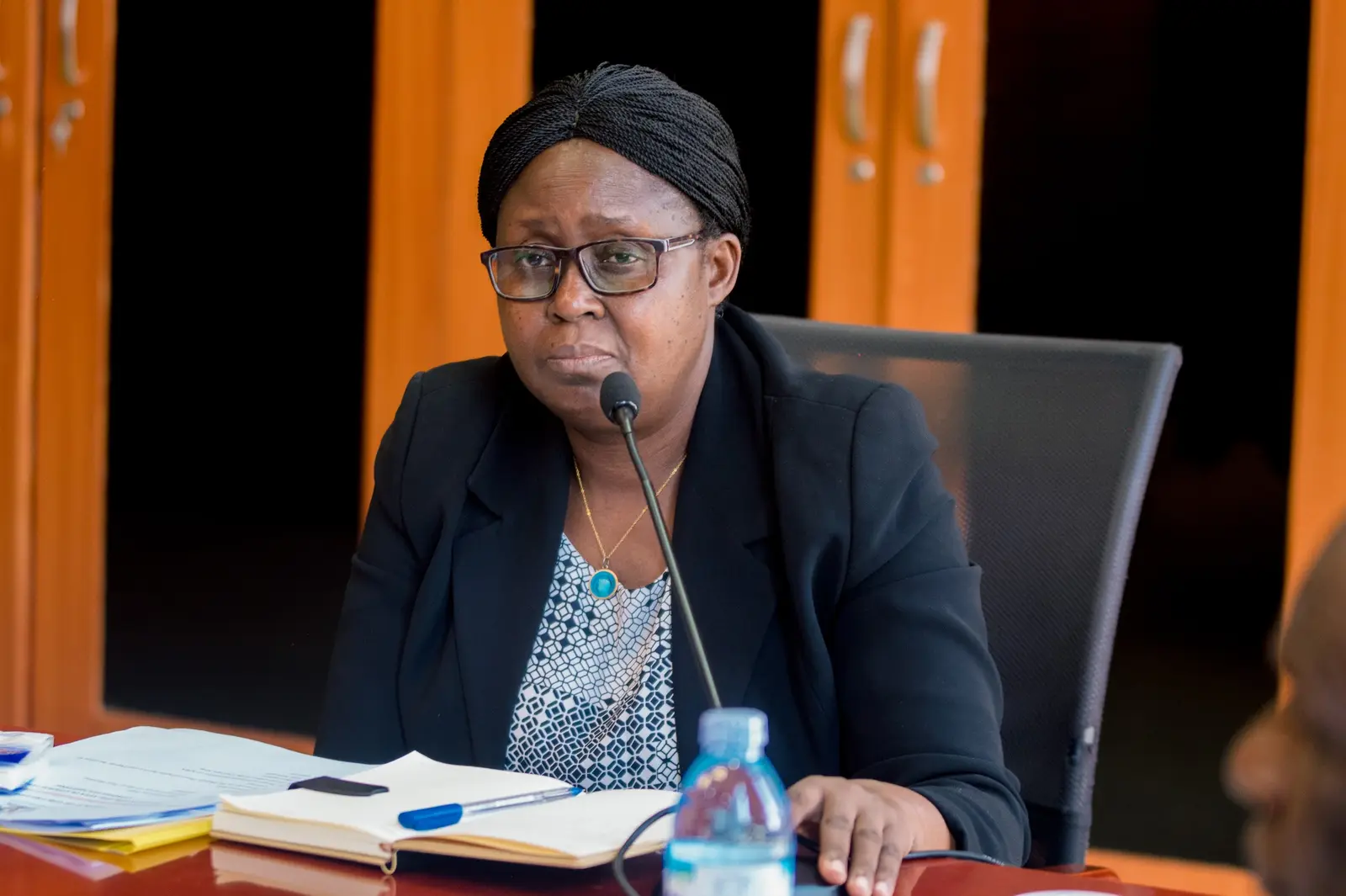 Delegate speaking during a forum session